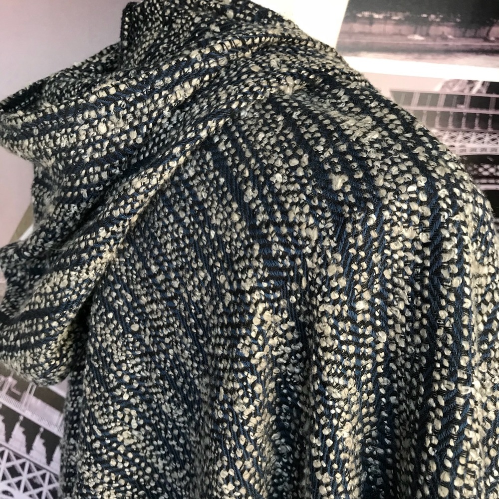 SOLD - Picture 5 of 8